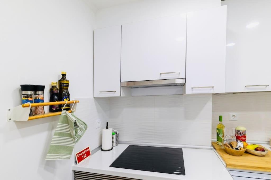 Modern 3 Bedroom Flat In Lisbon Lisboa Exterior foto