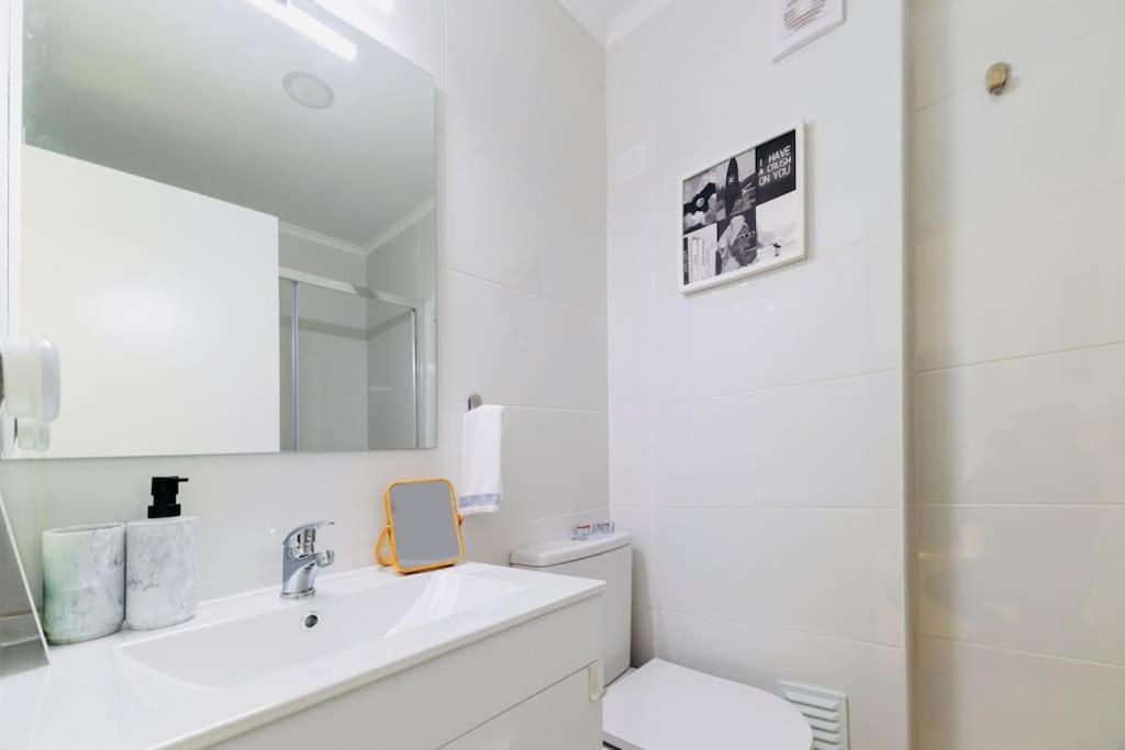 Modern 3 Bedroom Flat In Lisbon Lisboa Exterior foto