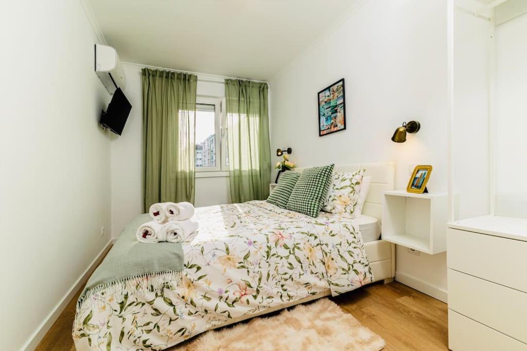 Modern 3 Bedroom Flat In Lisbon Lisboa Exterior foto